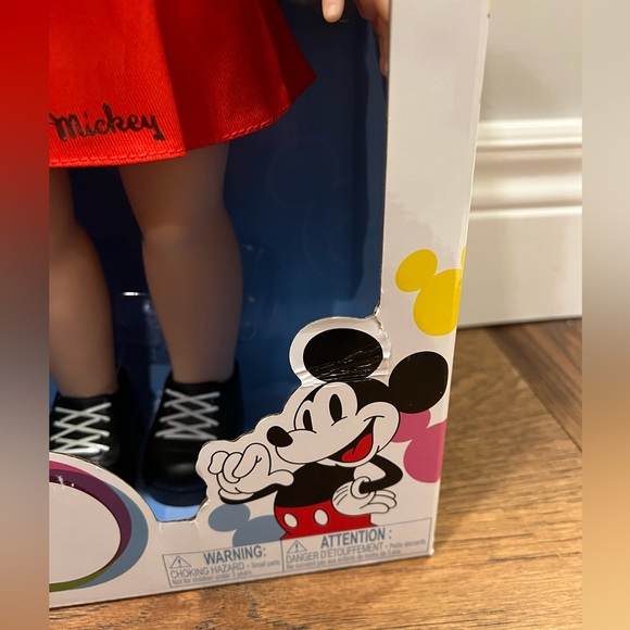 Disney Ily 4ever 18” blonde hair doll inspired by Mickey Mouse - Picture 6 of 7